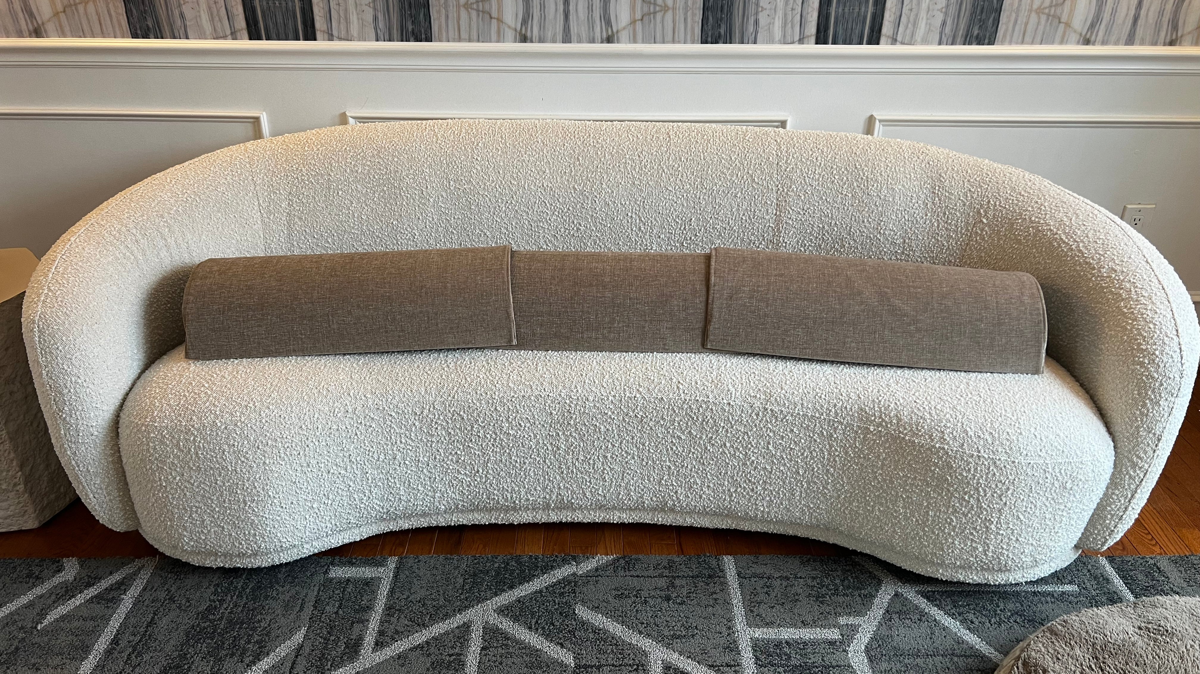 DoggOffIt: the visually appealing furniture protector