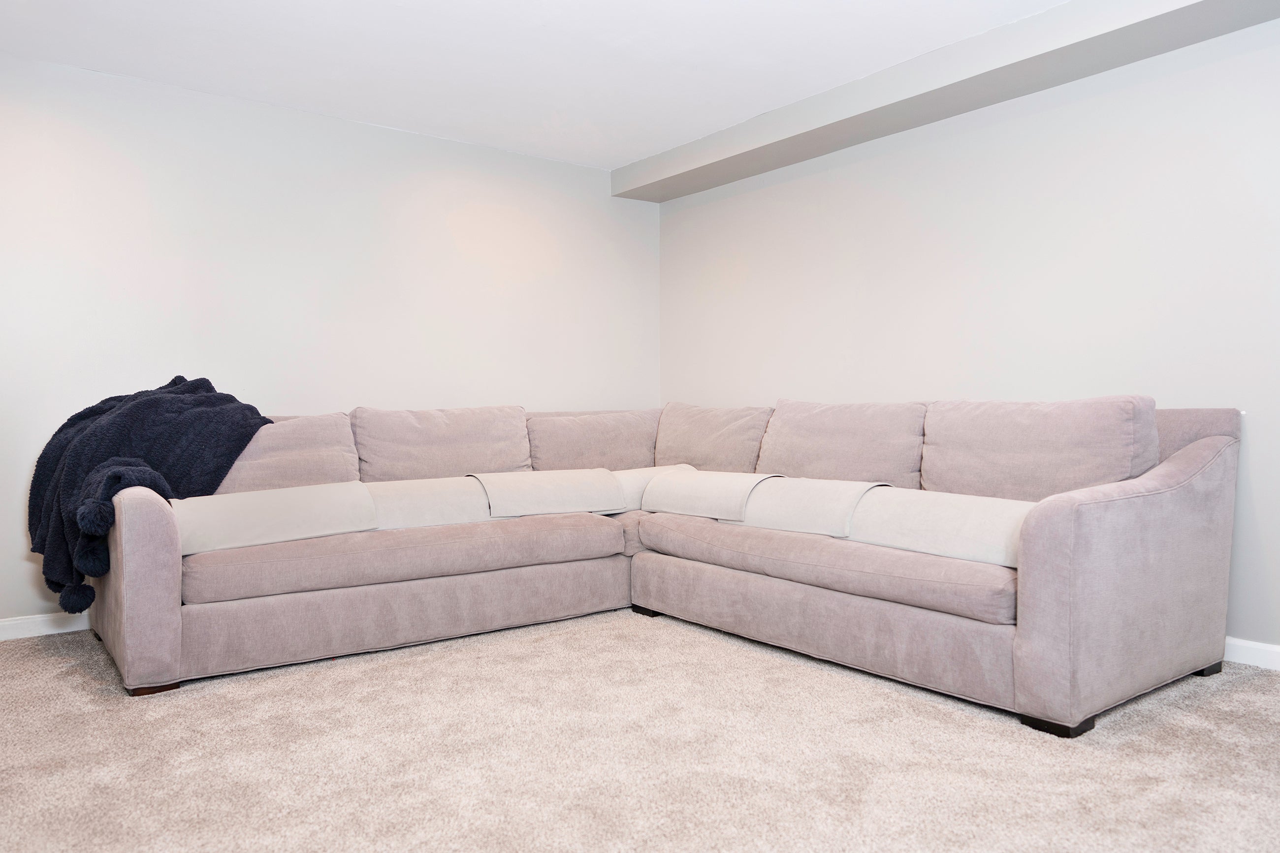 doggofffit_large sectional_protector-gray_cover