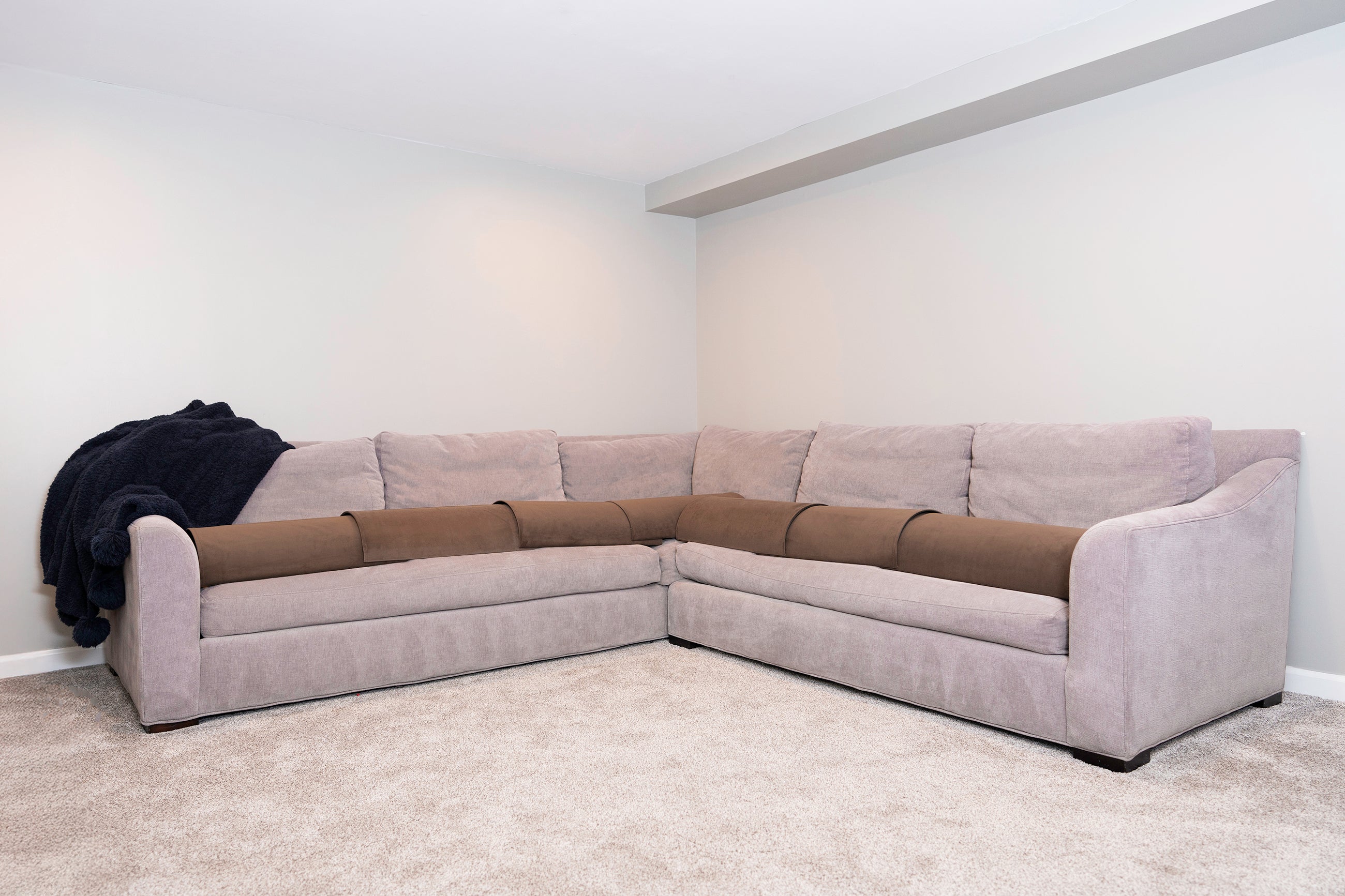 doggofffit_large sectional_protector-mocha_cover